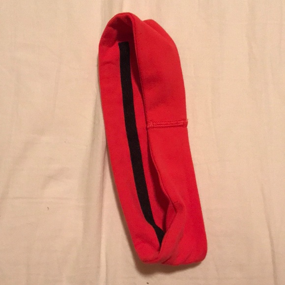 Lululemon headband - Picture 2 of 3